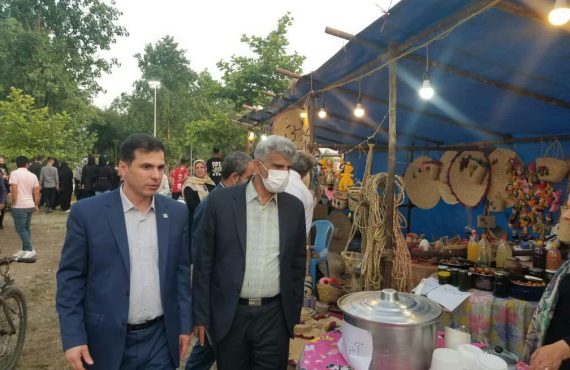 برگزاری اولین جشنواره آلوچه در شهر گوراب زرمیخ