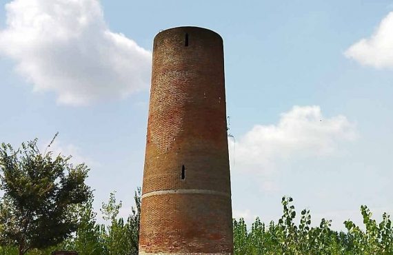 مرمت پل تاریخی خطیبان و مناره تاریخی روستای مناره بازار