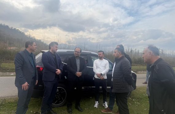 مدیرکل میراثفرهنگی گیلان از پروژههای سرمایهگذاری گردشگری در روستای تنیان صومعهسرا بازدید کرد
